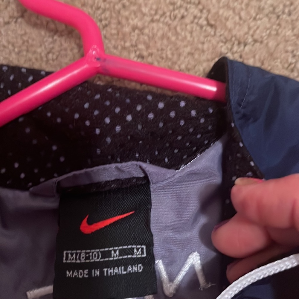 Nike waterproof vest - Picture 5 of 6